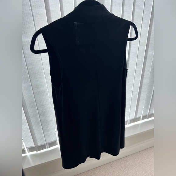 Top - Picture 3 of 3